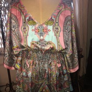 Kimono style blouse. Multi. Pastel colors